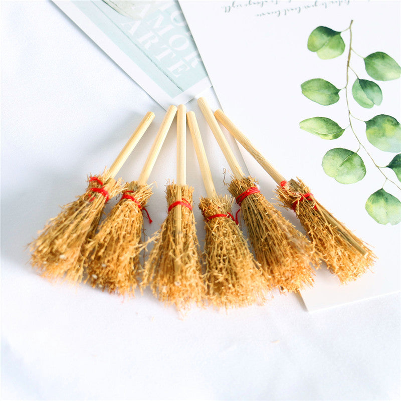 Wholesale 3pcs/pack Dollhouse miniature food play scene model accessories mini large broom